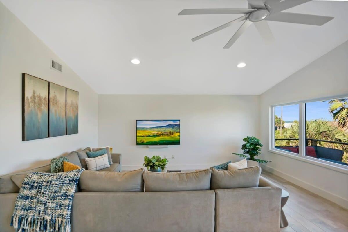 Ocean Views Retreat! Renovated Apt With Beach Bikes! เซนต์ออกัสติน ภายนอก รูปภาพ
